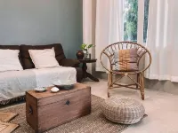 2BR laid back apartment, near beach