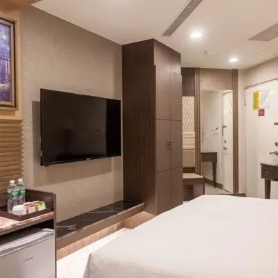 Maple Hotel Second Branch Hotels near South District