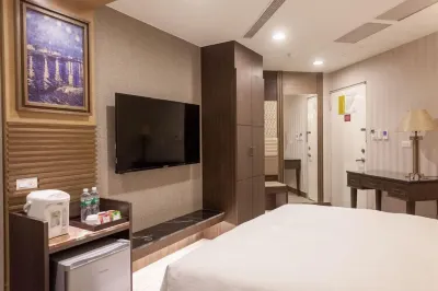 Maple Hotel Second Branch Hotels in Xiaoximen