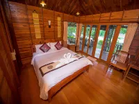 Baan Baitan Resort Hotel a Distretto di Klaeng
