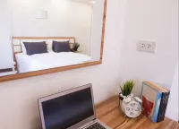 V Square Hotel Hotels in Amphoe Phanom Sarakham