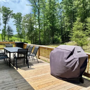 Adventure Cabin w/ Private Pond Near New River Gorge, Gauley & Summersville Lake