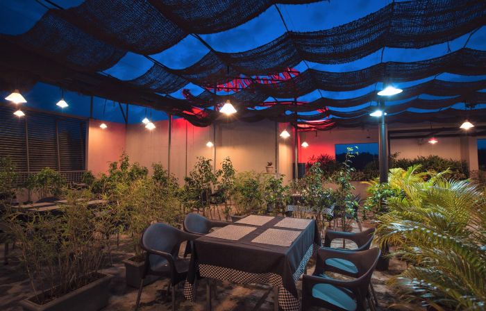 Hotel Riveria by Raj