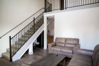 The iron horse inn فنادق في غاردن سيتي