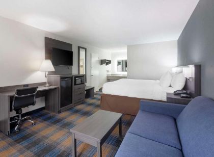 Downtown Inn & Studio Suites