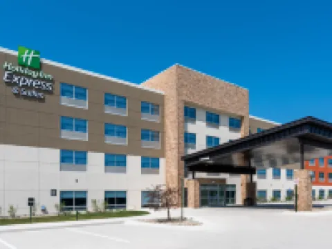 Holiday Inn Express & Suites STEVENSVILLE - BENTON HARBOR by IHG Hotels in Berrien County