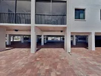 Seaside 303
