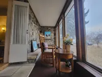 Charming 3BR/2BA Near Downtown – Book 2+ Nights, Get a Free Gift Card!