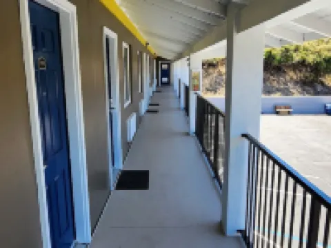 Hotel Belmont Hotels in Belmont