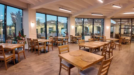 LİNA GARDEN OTEL ve KIR DÜĞÜN SALONU Отели в г. Koklu Koyu