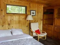 Waterfront cottage @ Muskoka Pines kayaks/ fireplace /bbq/firepit Hotels in Gravenhurst