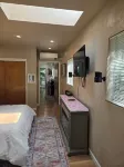 Peaceful retreat in the woods close to town