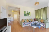 Apartment Hibiscus