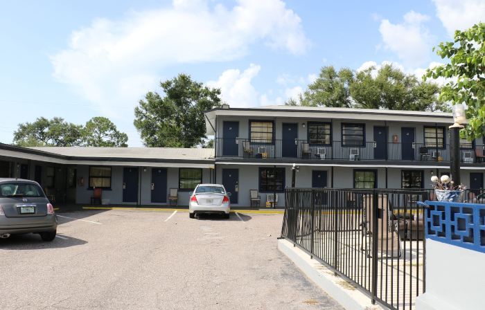 Dunedin Cove Motel