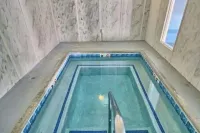 Quiet Condo Near Hospital 그랜드정션 호텔