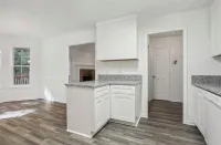 HOME WITH STUNNING VIEWING