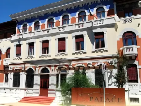 Europalace Hotel, BW Signature Collection Отели рядом с достопримечательностью «Duino Castle»