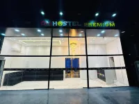 On Hostel Premium Com Traslado e Cafe
