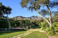 Montecito Dream estate with pool , views and guest house
