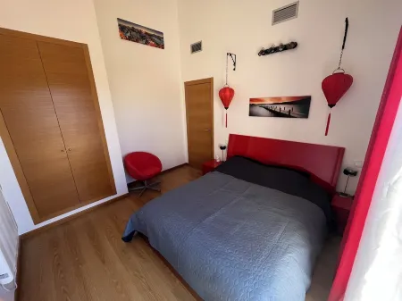 Dúplex Rodeado de Campos de Golf y Vistas al mar