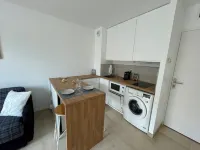 A 100m du Centre et des Plages !