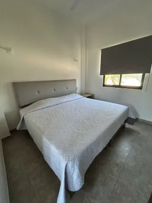 Apolo Apartment, near the beach with pool