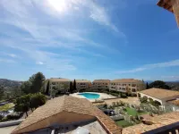 Appartement "rooftop" Avec Très Grande Terrasse à 2km de la mer