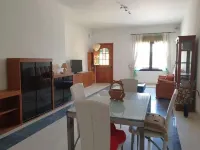 beautiful Maisonette with underlying Garage!