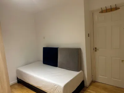 One-Bedroom Flat Close To Leagrave Train Station/Luton Airport Hotels in 