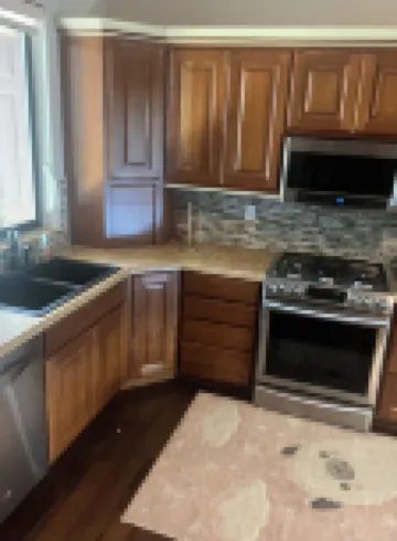 Romanic Getaway! River Front Property with View of the Columbia River