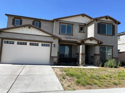 20 Minutes from Pechanga Casino Menifee, CA. 6 bedrooms 5 bathroom House