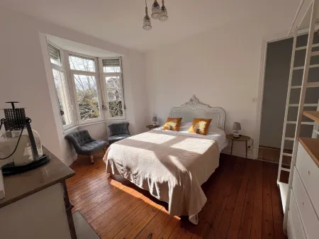 Villa du casino in the heart of Malo les bains near beach Malo dike kursaal Отели рядом с достопримечательностью «Museum Dunkerque 1940 Operation Dynamo»