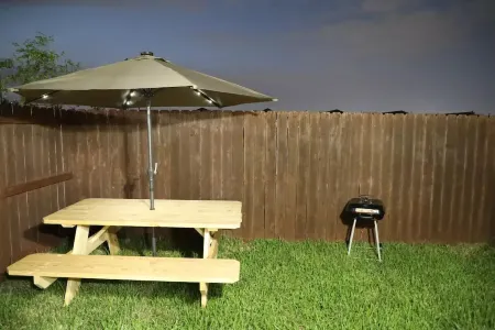 Boho Dreamy Condo for 8 Guests!