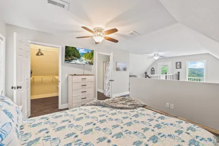 Breathtaking Views of Dale Hollow Lake