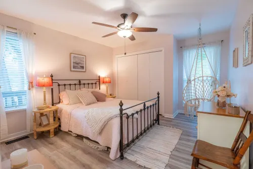 3 Bedroom 3 Bath Smith Mountain Lake Townhome