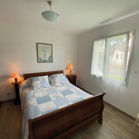 Quiet 3-Star House, South-Facing, Sleeps 6, WiFi, Ideal for a Family