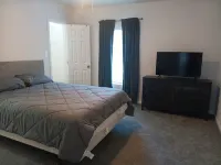 3-bedroom house in charming Lithonia with WiFi, AC. Start your getaway