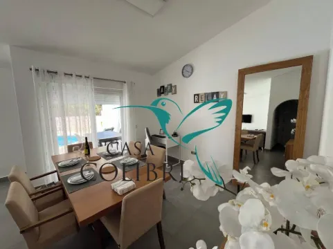 Villa with heated pool and sauna