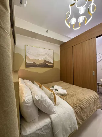 RED Luxe Haven Comfy Stay, Netflix and Fast Wifi Ready Отели рядом с достопримечательностью «The Linear Makati Tower 2»