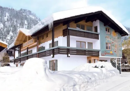 Ferienwohnung Kaiserin Отели в г. Райт