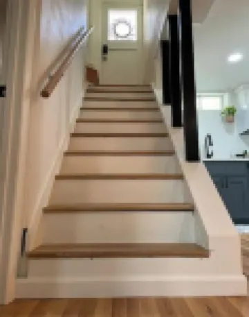 Yote Den across from College of Idaho