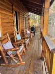 Charming 2-bedroom cabin in Woodlawn/Galax VA with modern features Hotels near New River trail State Park, Cliffview Access