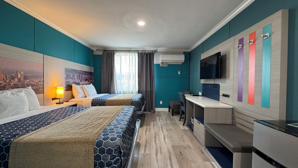 Hometel Suites