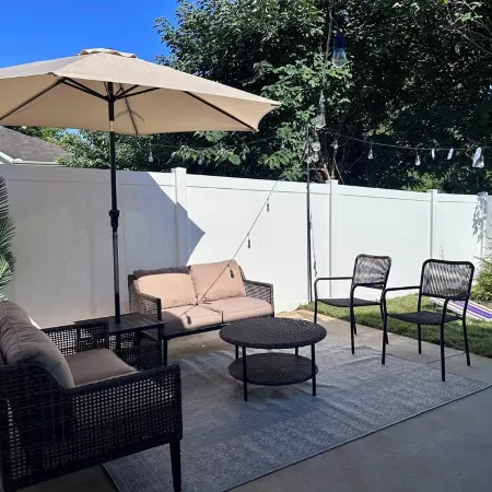 Luxury 3 BR/1 BA Home 3 Minutes to Downtown Murfreesboro & 5 Minutes to MTSU