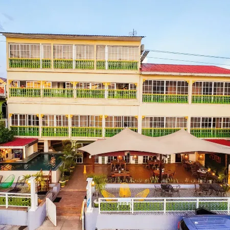 Hotel Peten