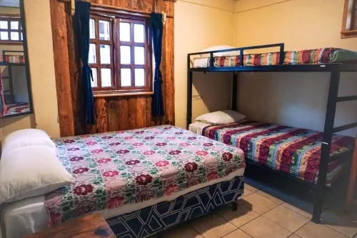 Ati Hostel & Beach Club Hotel a San Marcos La Laguna