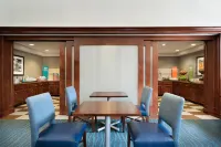 Hampton Inn & Suites Newport/Middletown - breakfast