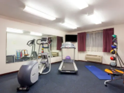 デイズ イン バイ ウィンダム シータック エアポート シータックのホテル