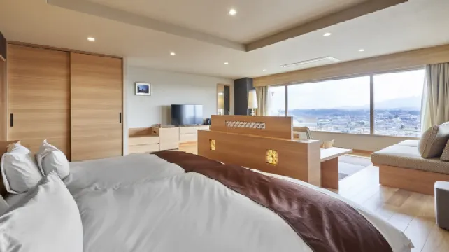 Tsukasa Royal Hotel