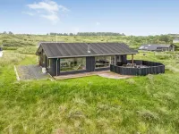 "Yma" - 200m from the Sea Hotels in Lonstrup